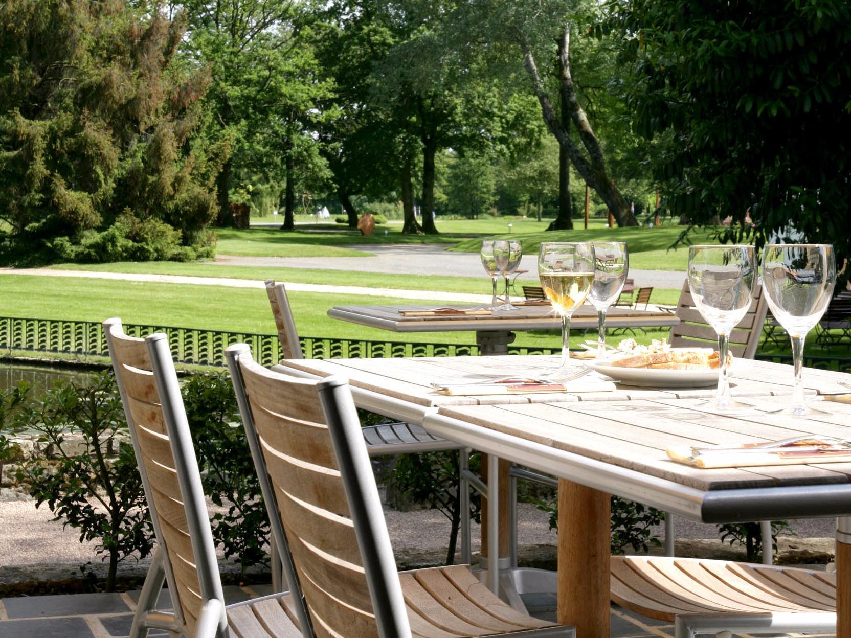 Hotel Logis Ar Milin Châteaubourg Exterior foto